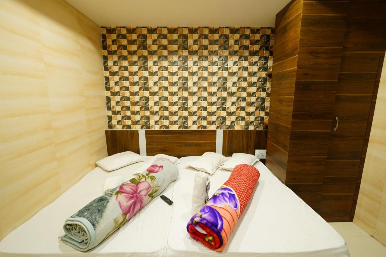 Hotel New Sundaram 150 Mtrs From Dargah Ατζμέρ Εξωτερικό φωτογραφία