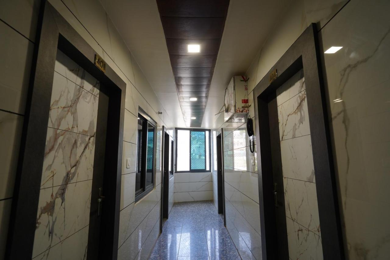 Hotel New Sundaram 150 Mtrs From Dargah Ατζμέρ Εξωτερικό φωτογραφία