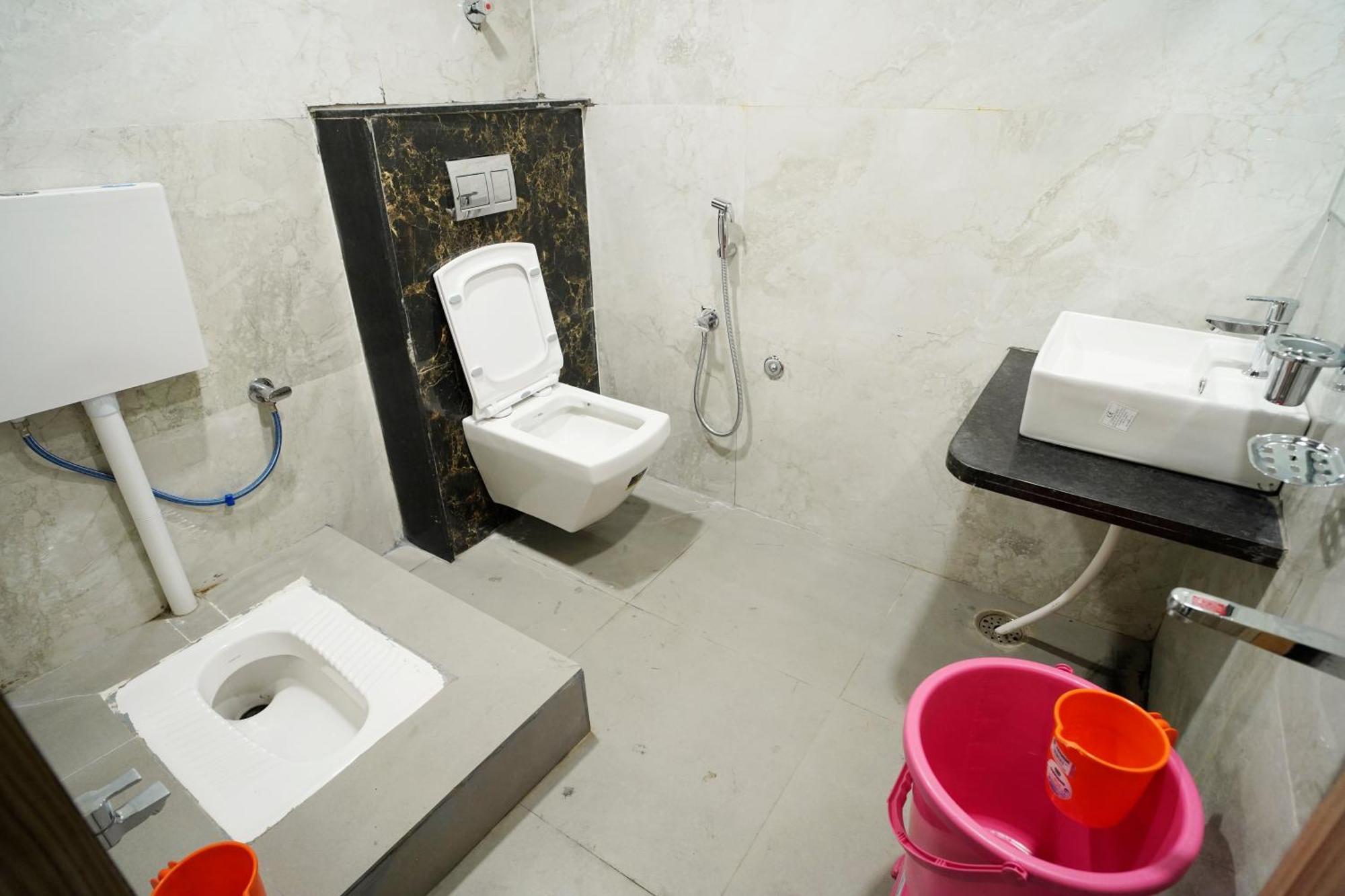 Hotel New Sundaram 150 Mtrs From Dargah Ατζμέρ Εξωτερικό φωτογραφία