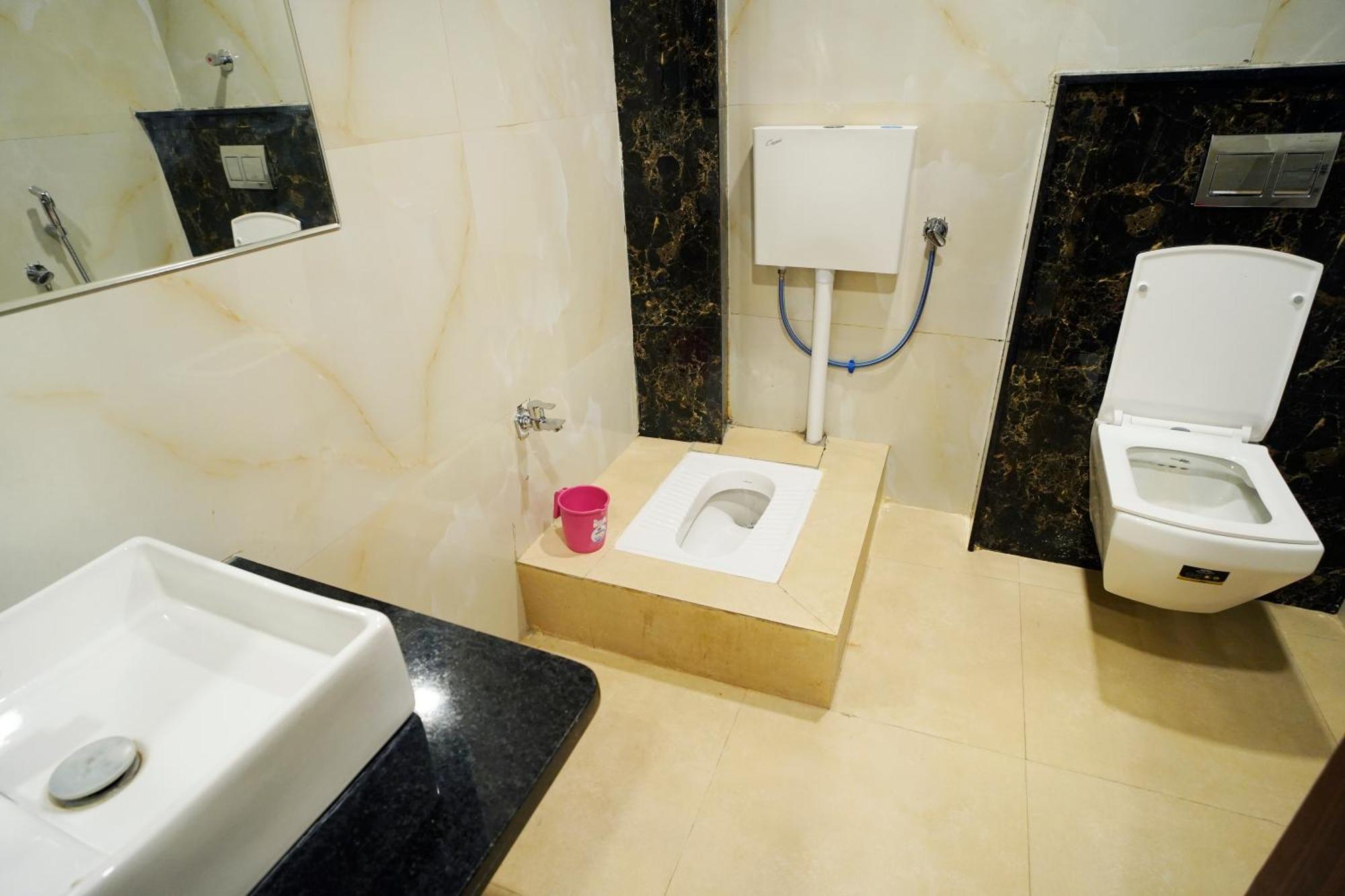 Hotel New Sundaram 150 Mtrs From Dargah Ατζμέρ Εξωτερικό φωτογραφία