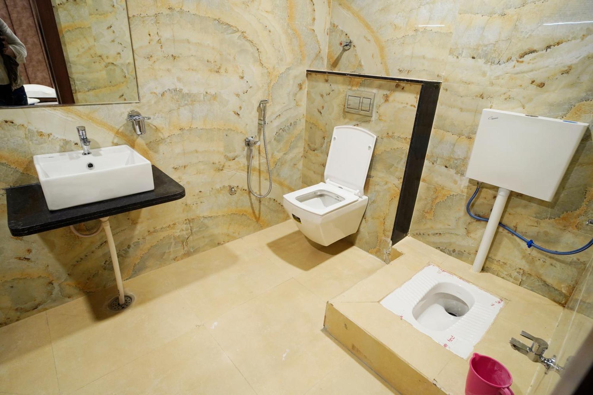 Hotel New Sundaram 150 Mtrs From Dargah Ατζμέρ Εξωτερικό φωτογραφία
