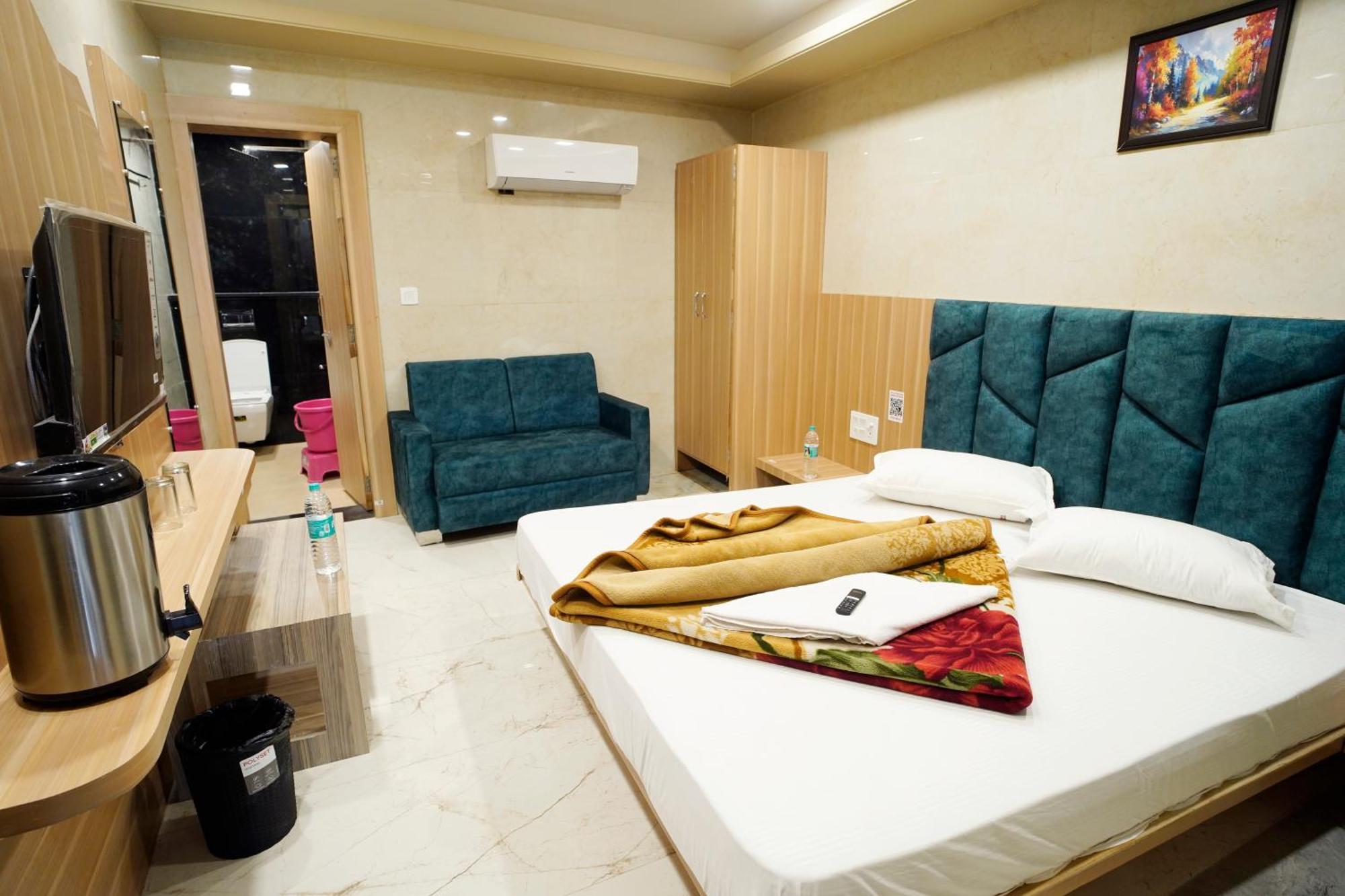 Hotel New Sundaram 150 Mtrs From Dargah Ατζμέρ Εξωτερικό φωτογραφία